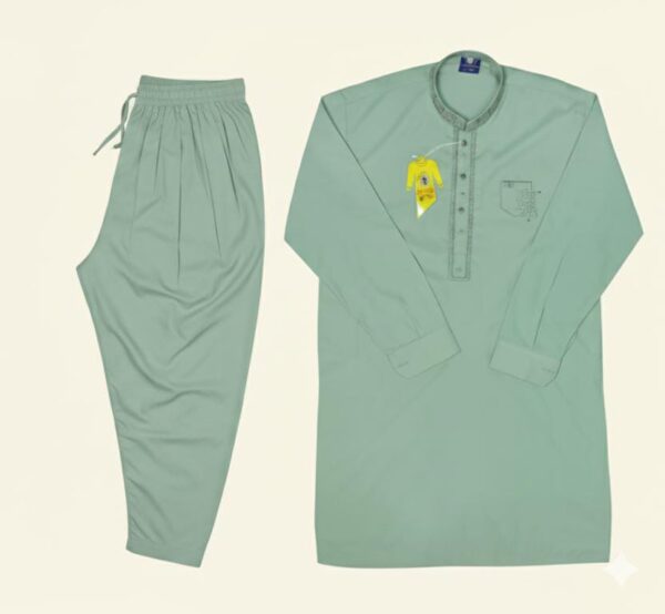 Trendy Kids Shalwar Kameez – Traditional Style for Little Ones”